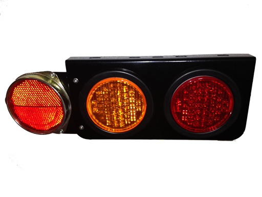 LED TAIL LAMP LEFT HAND W/SIDE REFLECTOR 24V